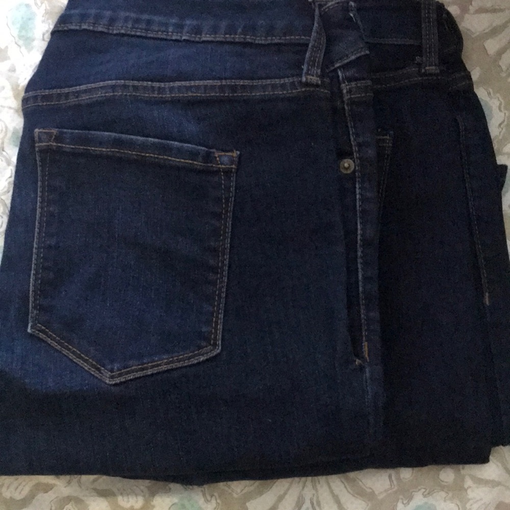 Two pair blue rockstar jeans